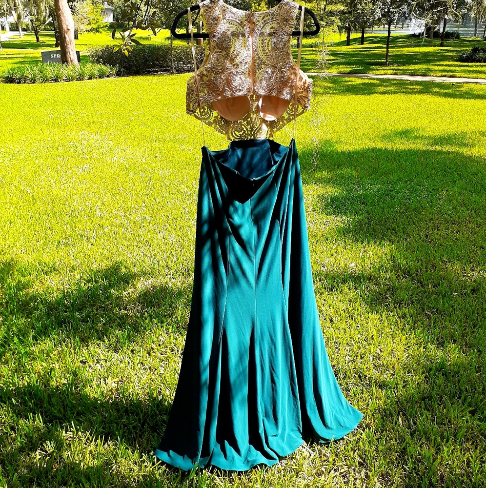 Camille la vie green backless formal prom dress - Picture 2 of 16